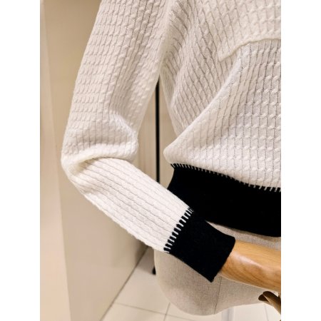 금장단추 꽈배기 라운드 가디건