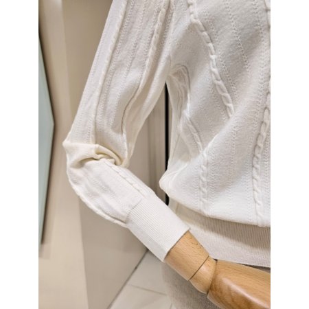 잔꽈배기 라운드 니트티셔츠