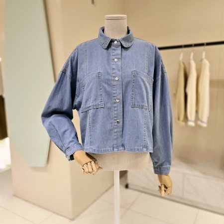 볼륨소매 연청 크롭 데님셔츠