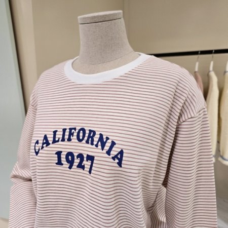 캘리 라운드 단가라 티셔츠