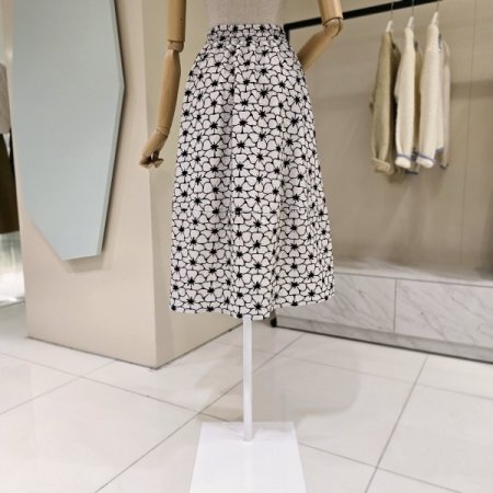 허리밴딩 플레어 스커트