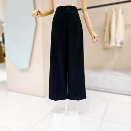 핀턱 와이드 팬츠