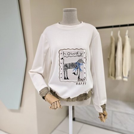 해피 레터링 프릴 라운드 티셔츠