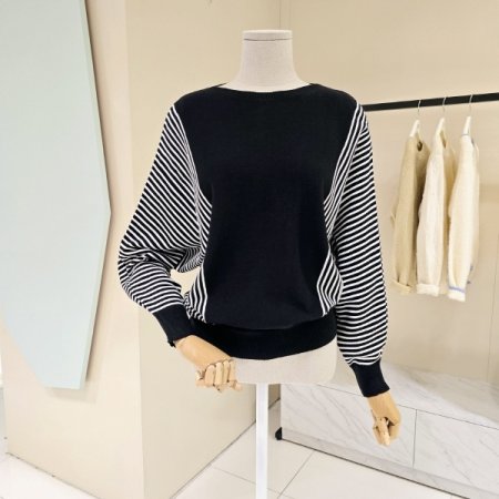 단가라배색 가오리 니트티셔츠