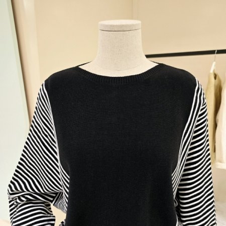 단가라배색 가오리 니트티셔츠