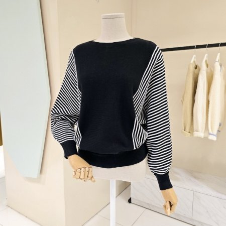 단가라배색 가오리 니트티셔츠