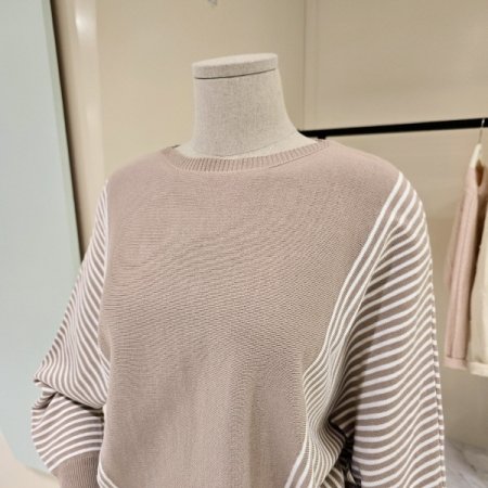 보트넥 가오리 스트배색 니트