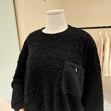 박시핏 스트링 엠보 라운드티셔츠