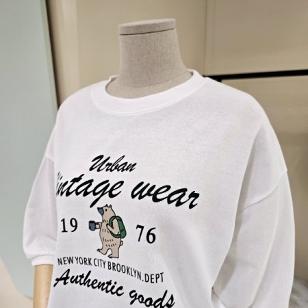 빈티지 베어 라운드 티셔츠