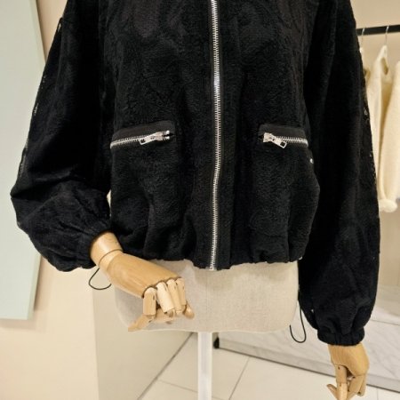 박시핏 스트링 레이스 집업자켓