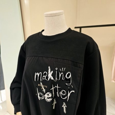 레터링 라운드 티블라우스