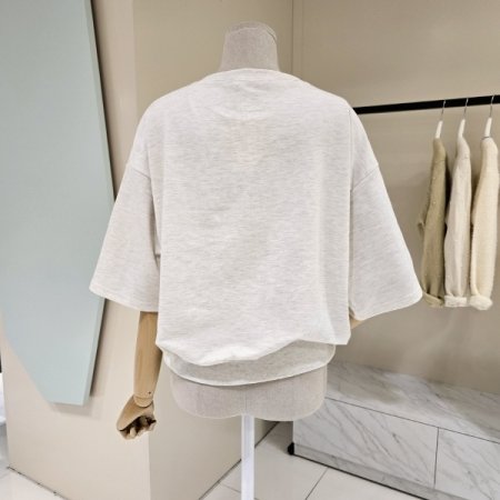 클래식 맨투맨 티셔츠