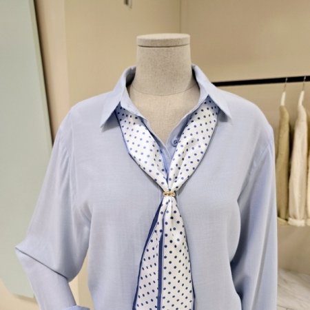 심플 카라 스카프 블라우스