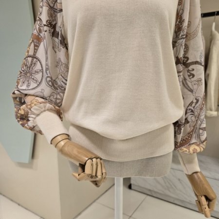 시폰소매 배색 라운드 니트