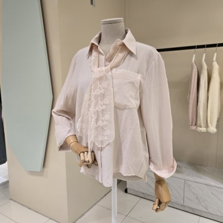 레이스 타이 카라 블라우스