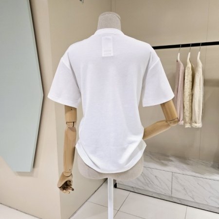 스트릿 쿠션 티셔츠