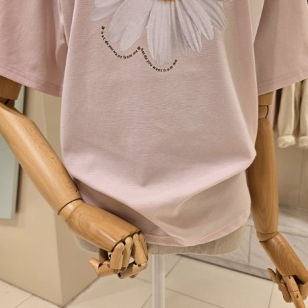 코스모스 라운드 티셔츠