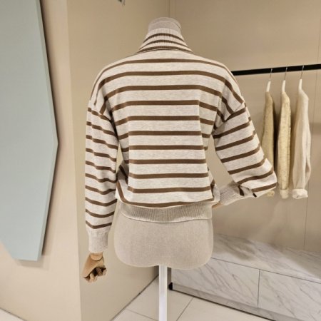 하이넥 스트라이프 반집업 니트