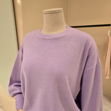 단추 퍼프소매 라운드 니트