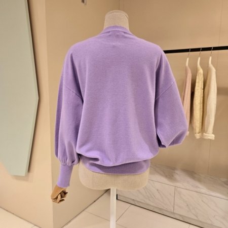 단추 퍼프소매 라운드 니트