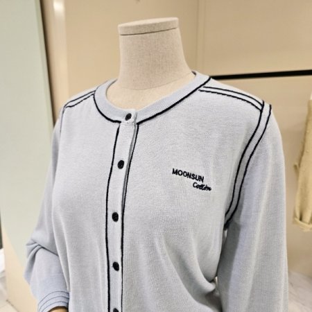 라운드 배색라인 니트가디건