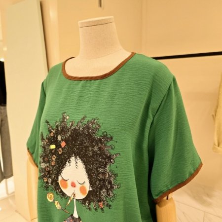 스트링 파마머리 라운드 티셔츠