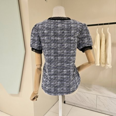 망사 라인 라운드 트위드 블라우스