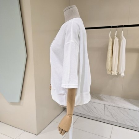 소녀 레터링 라운드 티셔츠