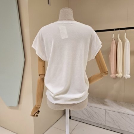 캡소매 라운드 니트