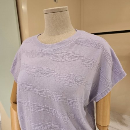 라운드 캡소매 니트