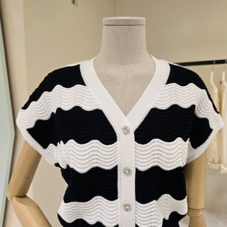 브이넥 물결배색 니트가디건