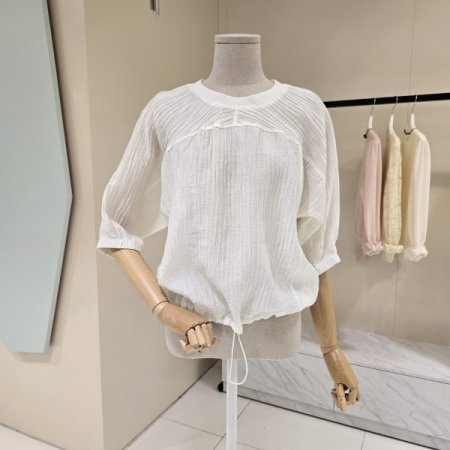 스트링 주름 라운드 블라우스