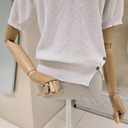 트임 단추 포인트 라운드 니트