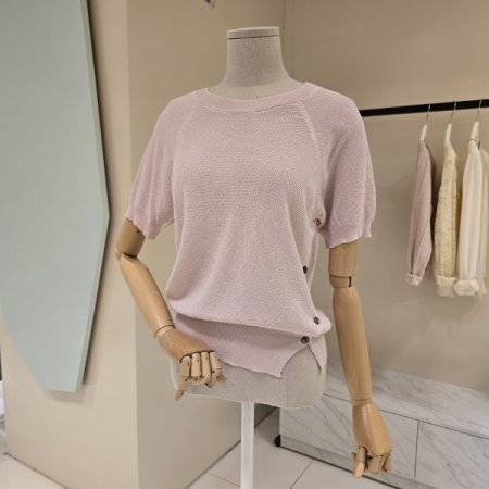 라운드 단추 트임 니트