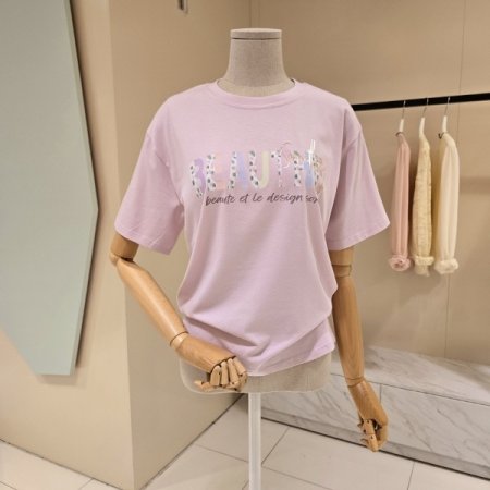 뷰티 모달 라운드 티셔츠