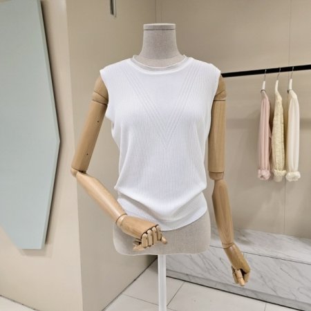 쓰리V 라운드 민소매 니트