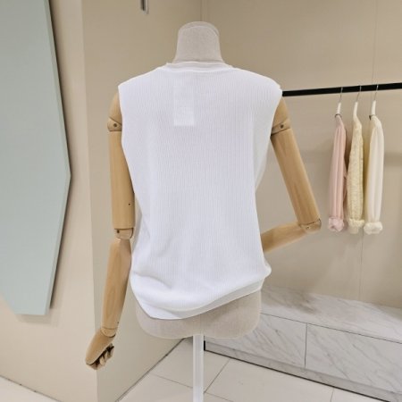 쓰리V 라운드 민소매 니트