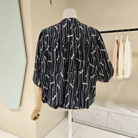 벌룬소매 체인 셔링 블라우스