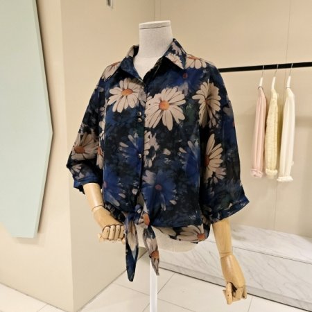 해바라기 시폰 블라우스