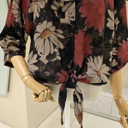 플라워 패턴 쉬폰 블라우스