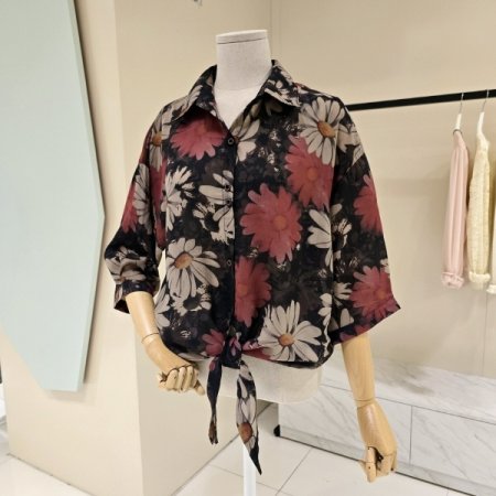 플라워 패턴 쉬폰 블라우스