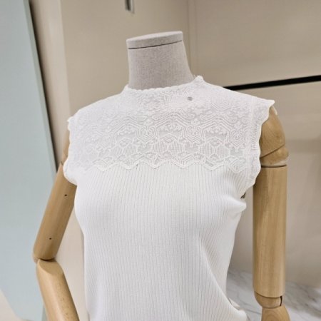 물결라인 민소매 골지니트