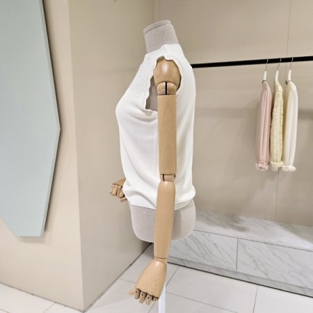 물결라인 민소매 골지니트