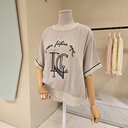 디아이 시보리 라운드 티셔츠