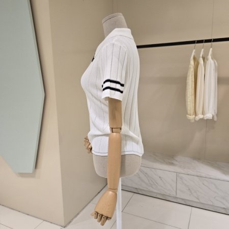 뉴바트 두줄 카라넥 니트