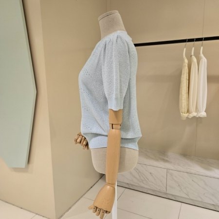 글리터 라운드 펀칭 니트