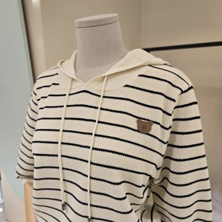 곰후드 스트라이프 니트