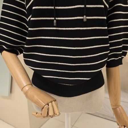 단가라 후드 니트 티셔츠