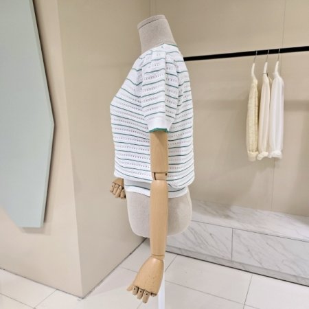 퍼프소매 펀칭 단가라니트