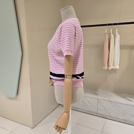 밑단 배색라인 라운드 니트